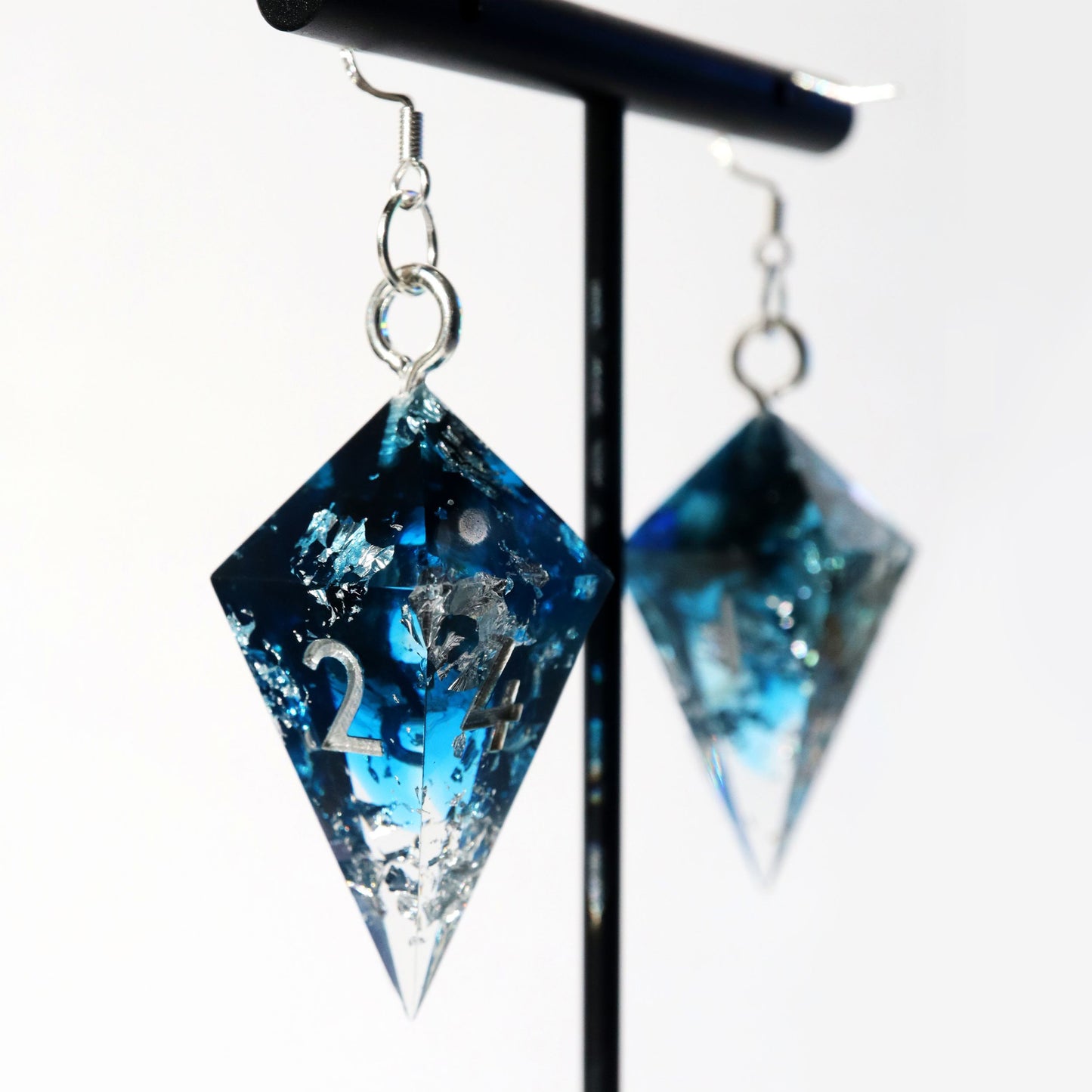Crystal D4 Earring - Coldhearted